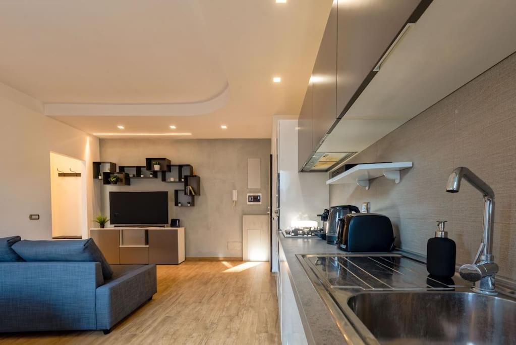Apt. Linate - Duomo A 10 Minuti Appartement Milaan Buitenkant foto