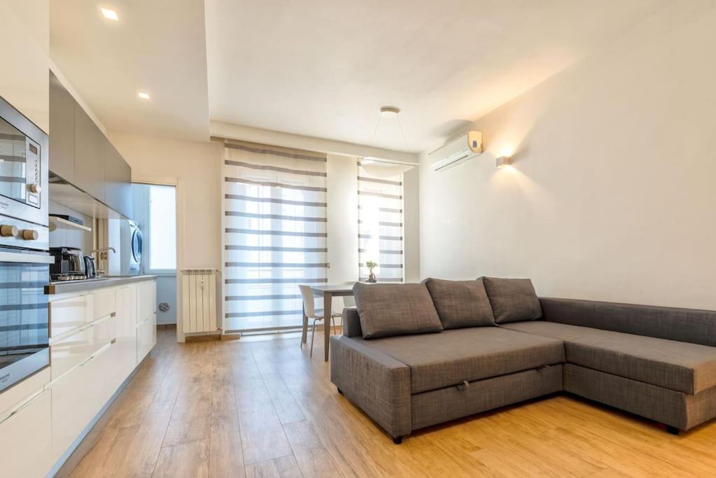 Apt. Linate - Duomo A 10 Minuti Appartement Milaan Buitenkant foto